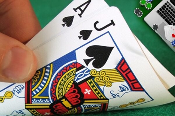 How to Play Blackjack Online in the Comfort of Your Home
